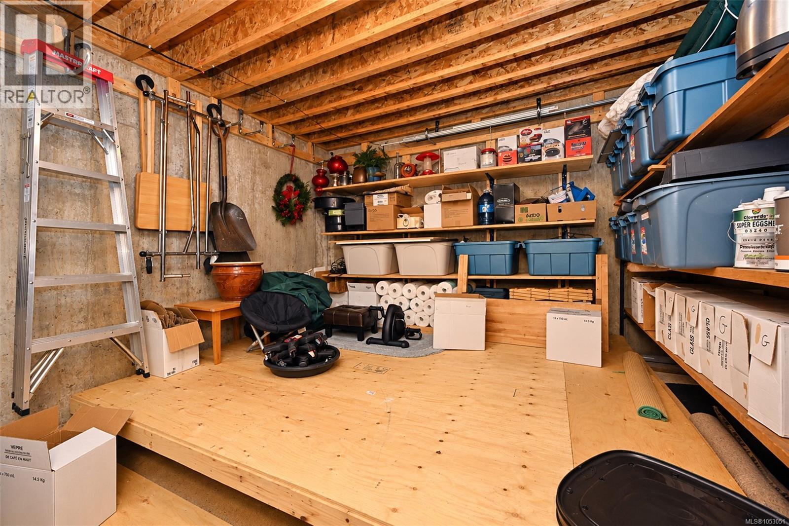6097 Chippewa Rd - 56