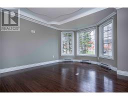 7 Christopher Street thumbnail 16