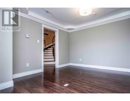 7 Christopher Street thumbnail 17