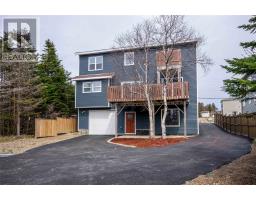 7 Christopher Street thumbnail 6