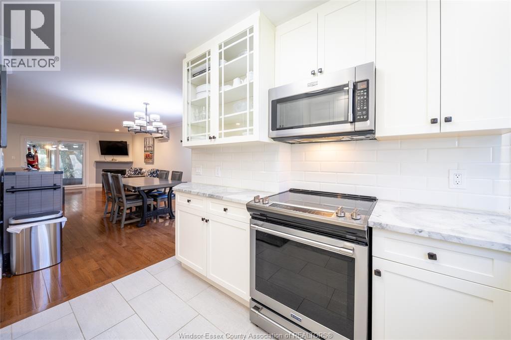 #6 8418 LITTLE RIVER RD - 12
