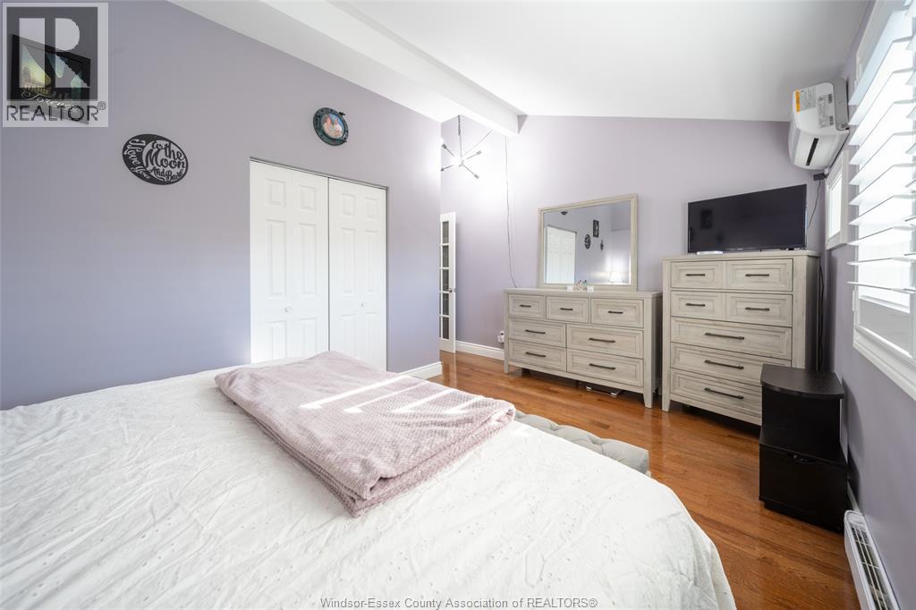 #6 8418 LITTLE RIVER RD - 20