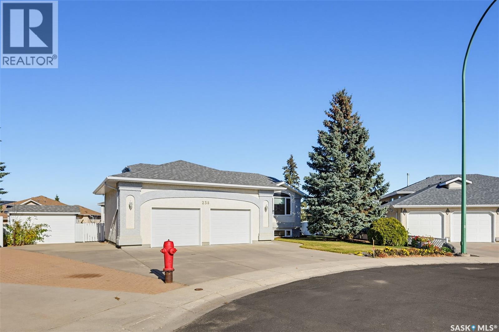 238 Mckay COURT, Warman — photo 2