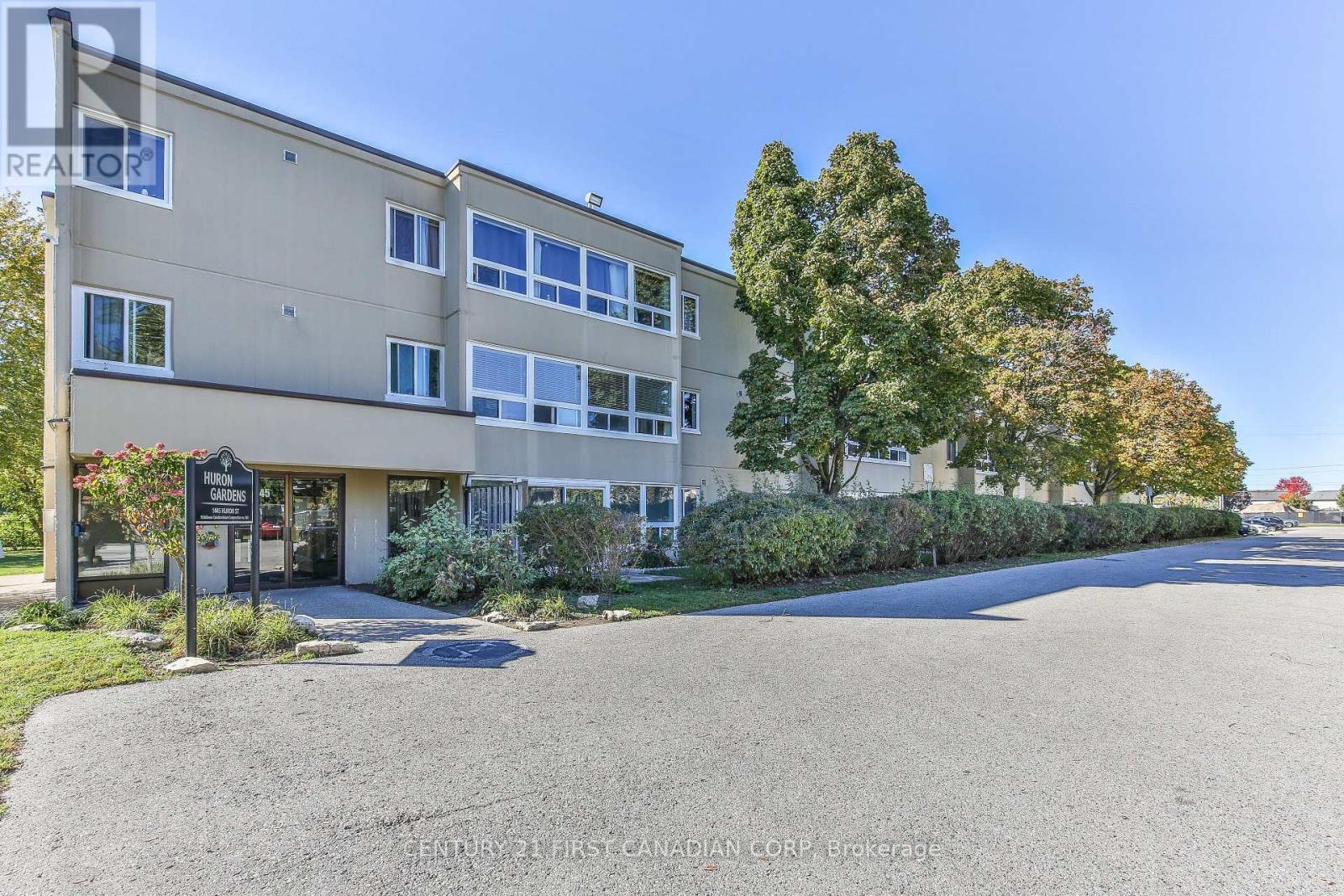 2 bedroom Single Family exterior, 207- 1445 Huron Street, London East (East D), Ontario