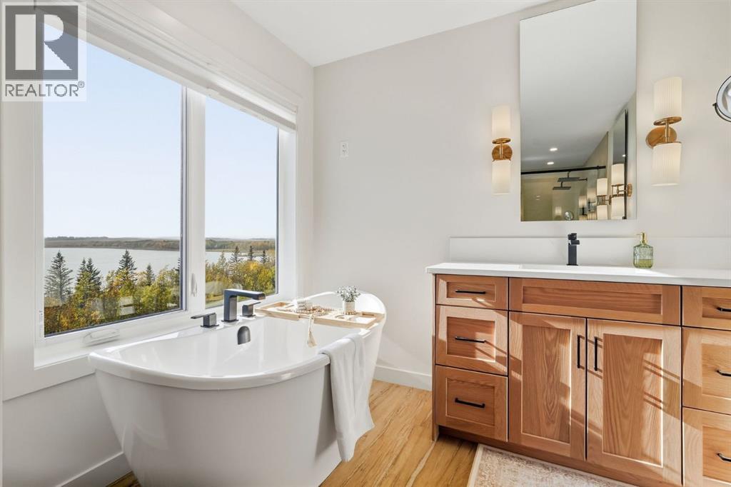31 Monterra Bluffs, Cochrane Lake — photo 28