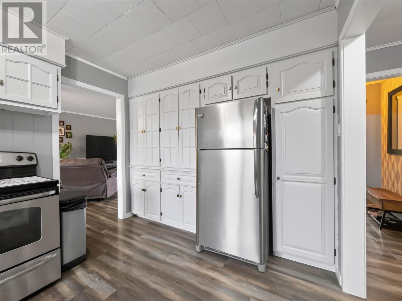 77 Cormack Drive - 28