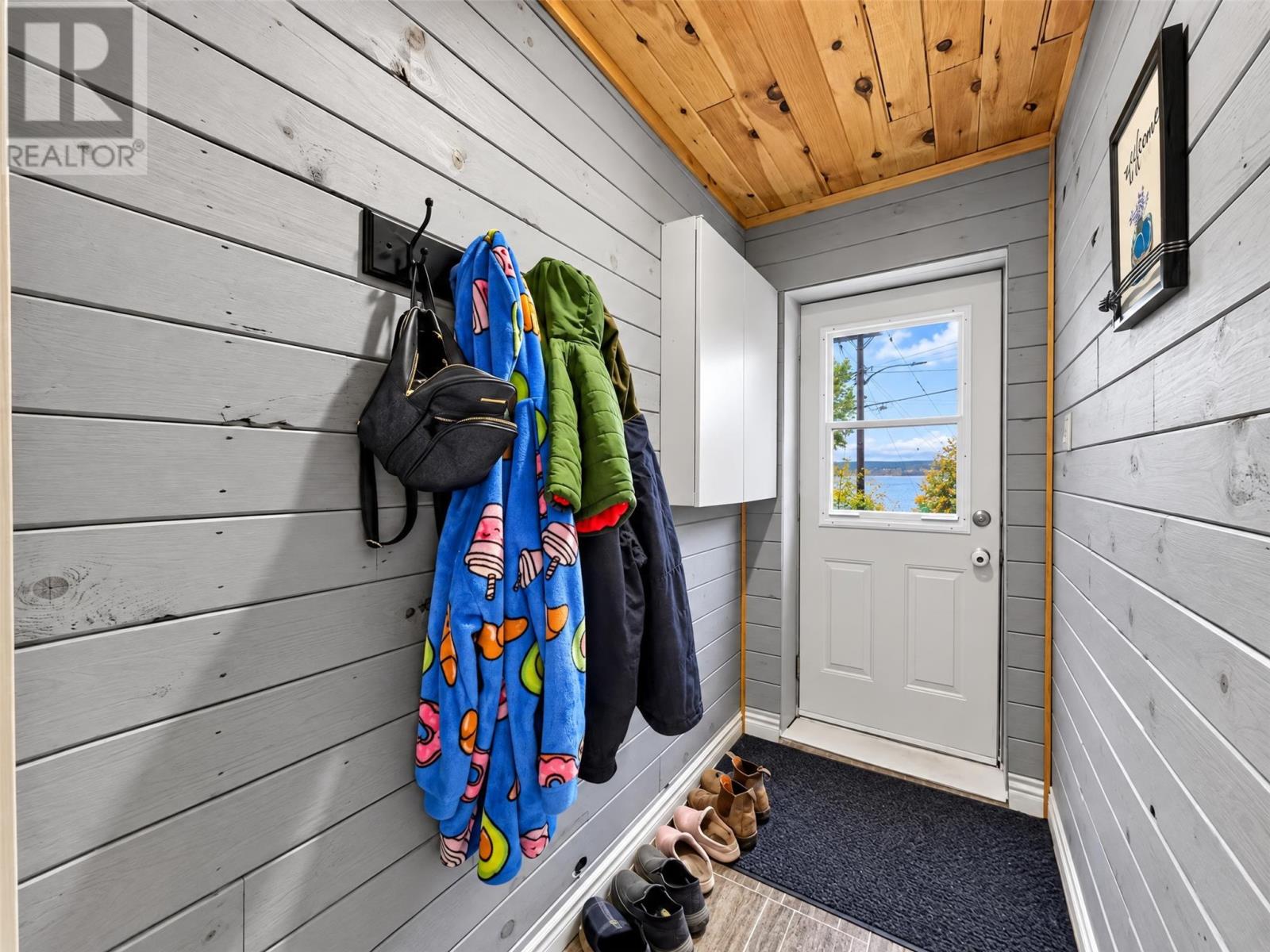 77 Cormack Drive - 38