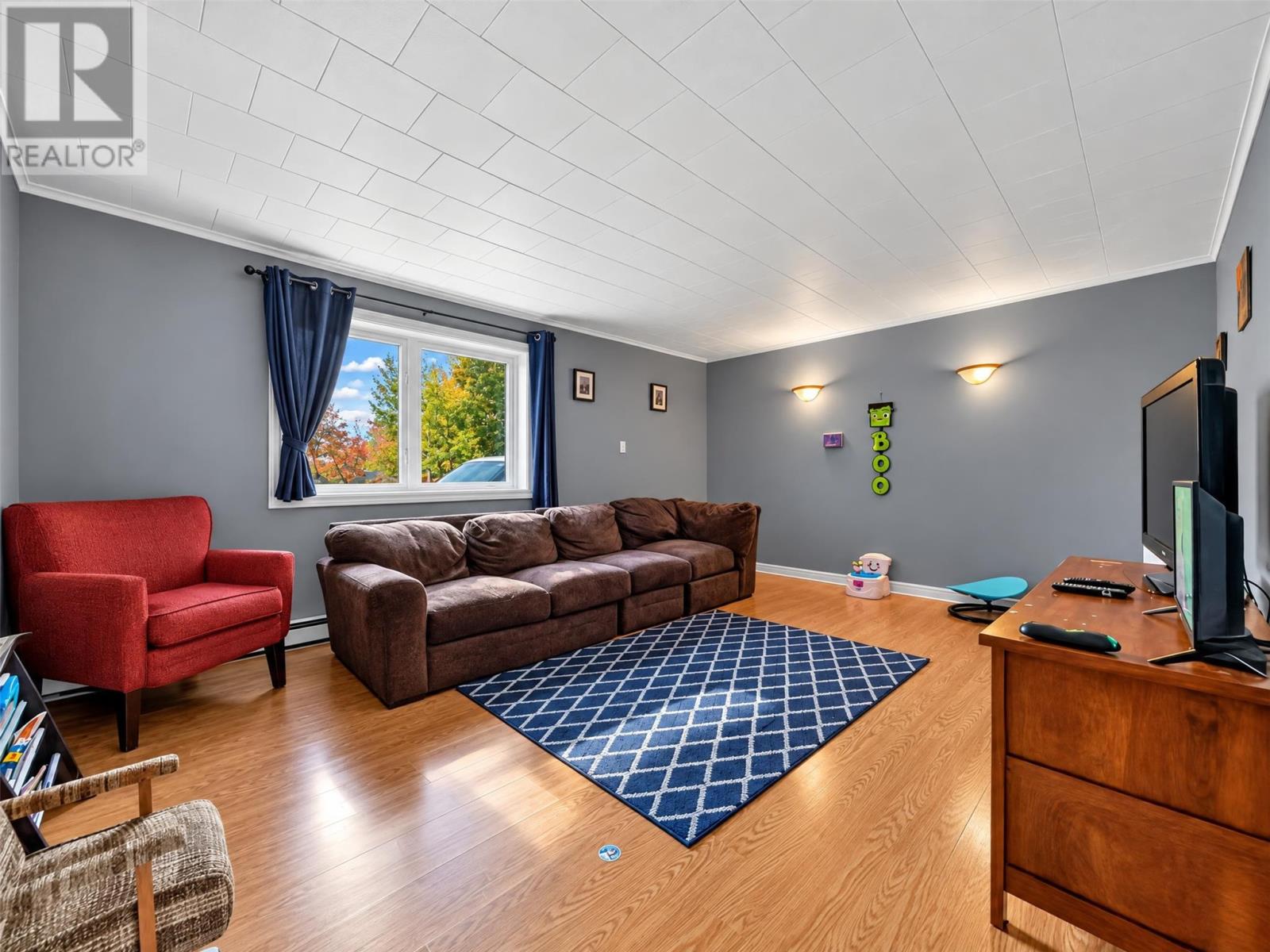 77 Cormack Drive - 41
