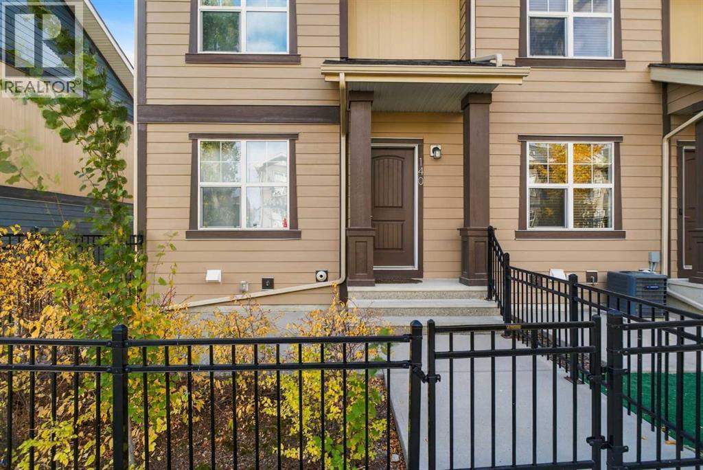 140 Evanscrest Gardens NW, photo 14 of 22