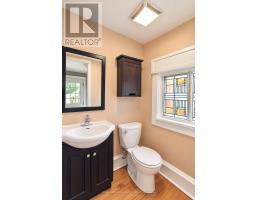 Primary Bedroom - 307 Duncairn Avenue, Ottawa, ON K1Z7H1 Photo 6