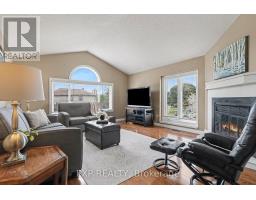 17 Huntersfield Drive, Ottawa, ON K1T3E5 Photo 14