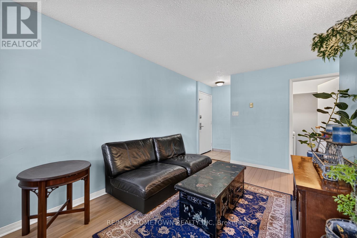 105 - 323 MAIN STREET W, Merrickville-Wolford — photo 4