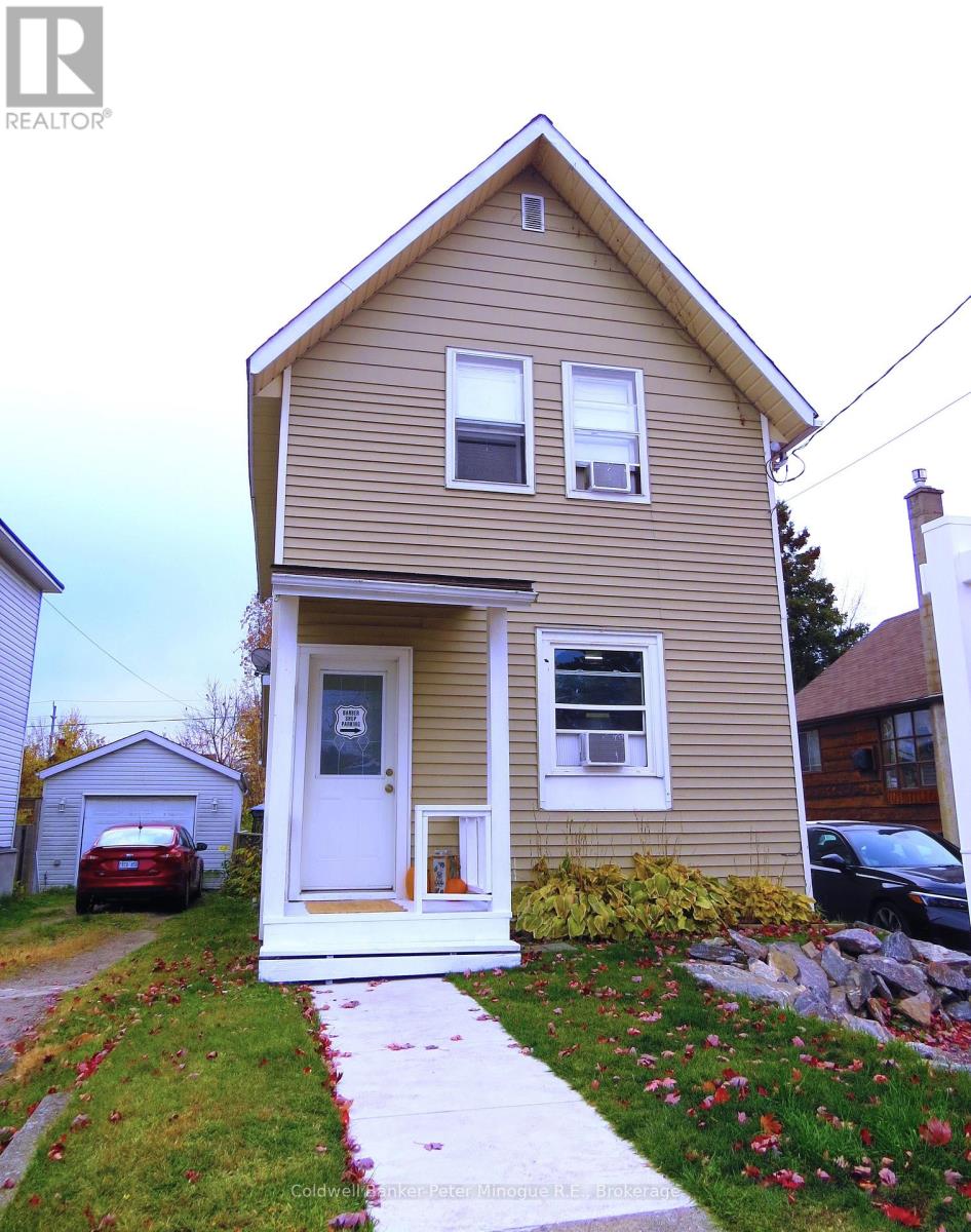 359 FOURTH AVENUE E, North Bay (Central) — photo 2