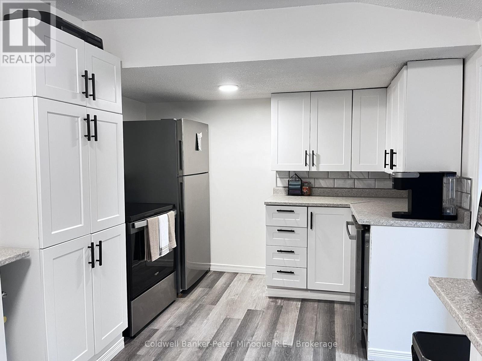 359 FOURTH AVENUE E, North Bay (Central) — photo 6