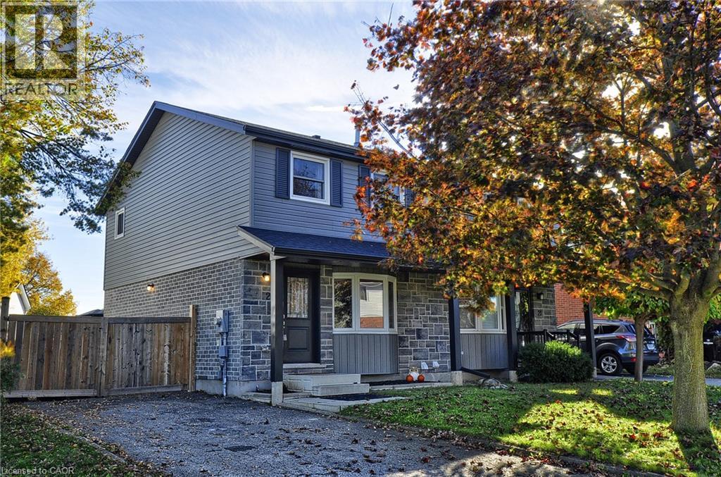 23 Sacha Road, photo 1 of 31