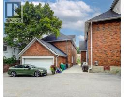 96 John Street W Unit# Main, Waterloo, ON N2L1C1 Photo 28