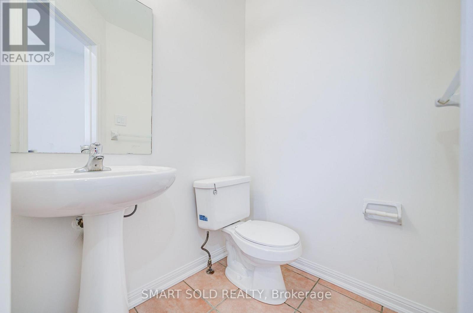 47 Robideau Place, Whitby, ON photo 15