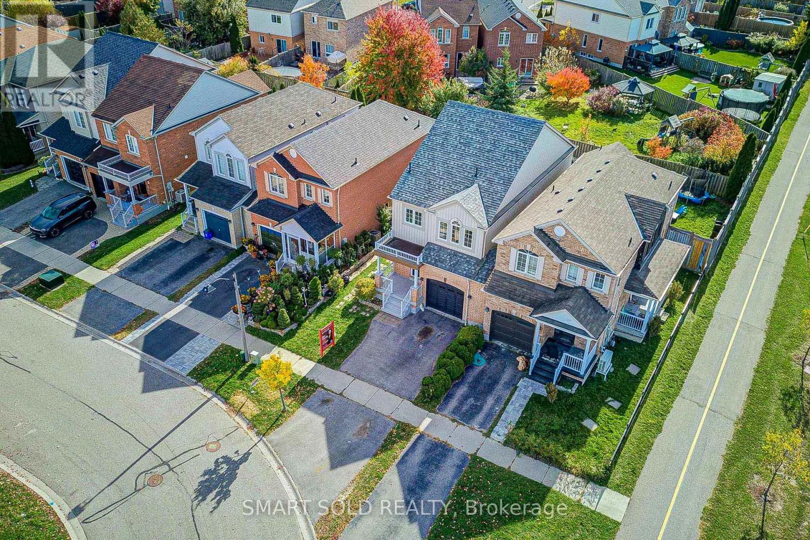 47 Robideau Place, Whitby, ON photo 7
