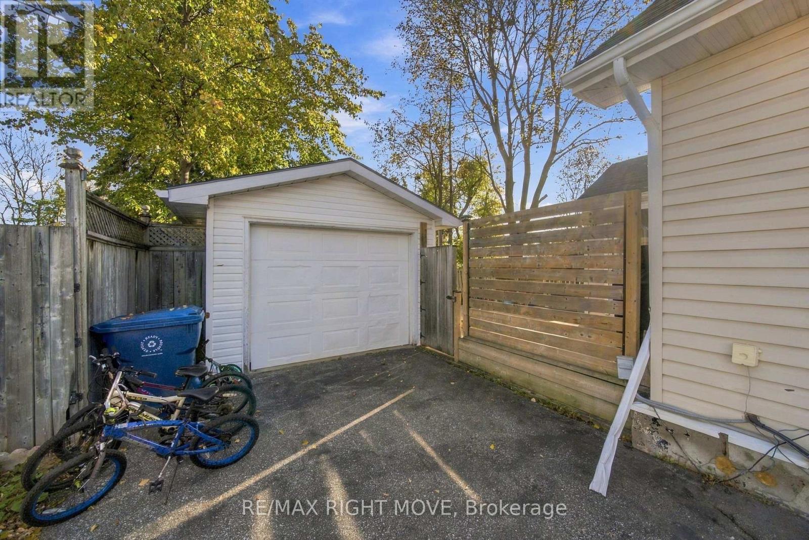 94 Westmount Drive North, Orillia, ON photo 25