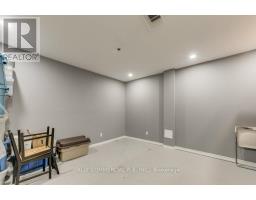 15 - 955 Wilson Avenue, Toronto, ON M3K2A8 Photo 12