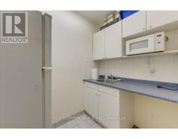 15 - 955 Wilson Avenue, Toronto, ON M3K2A8 Photo 13