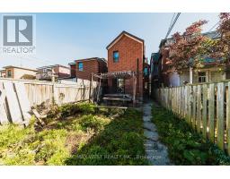 Main - 862 Ossington Avenue, Toronto, ON M6G3V1 Photo 13