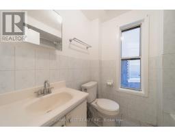 Main - 862 Ossington Avenue, Toronto, ON M6G3V1 Photo 7