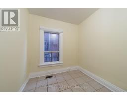 Main - 862 Ossington Avenue, Toronto, ON M6G3V1 Photo 9