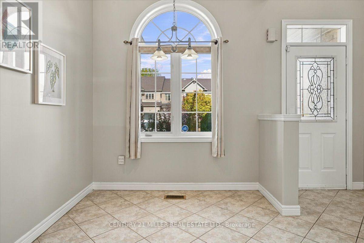 4066 Medland Drive, Burlington, ON photo 13