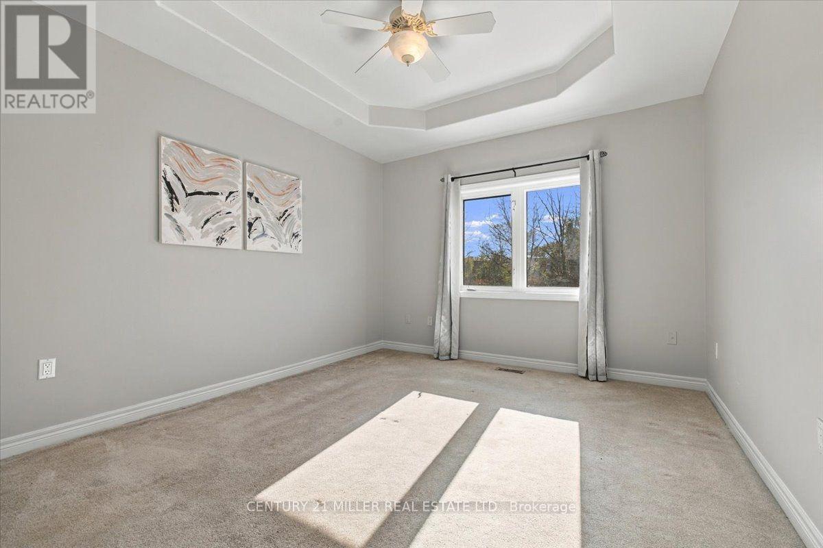 4066 Medland Drive, Burlington, ON photo 16