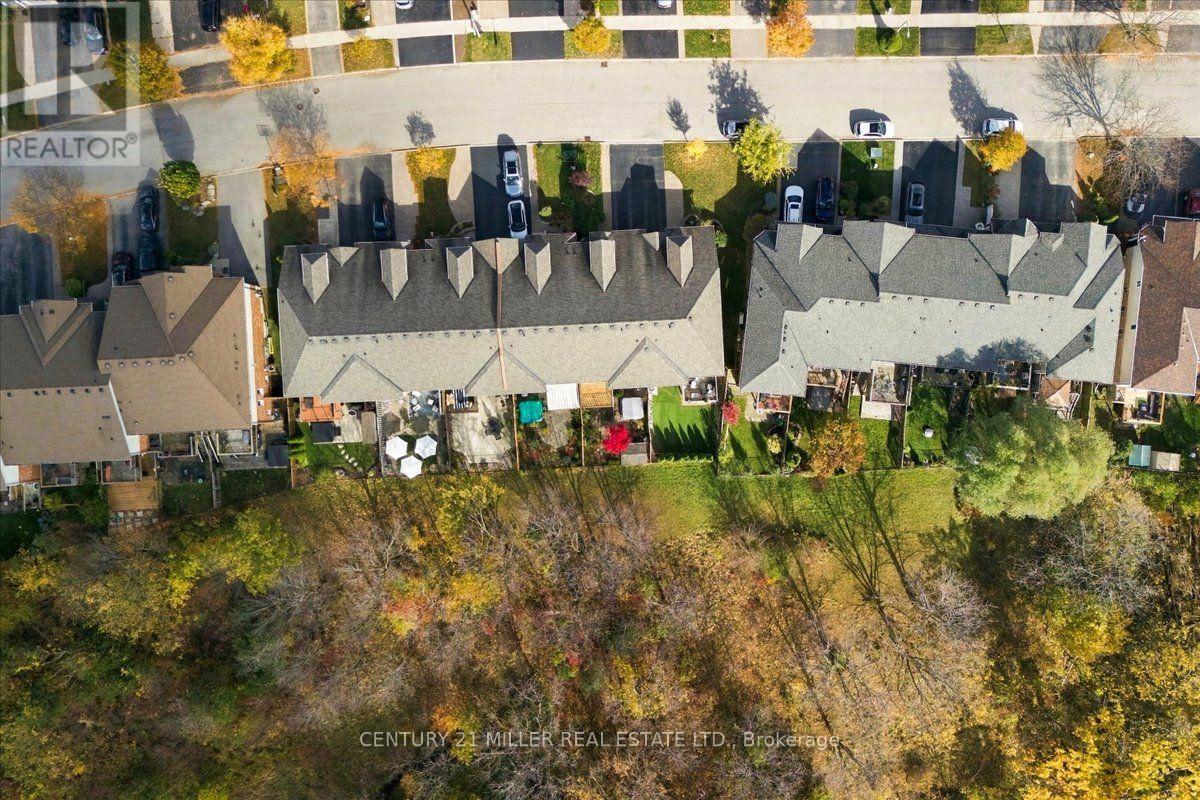 4066 Medland Drive, Burlington, ON photo 2