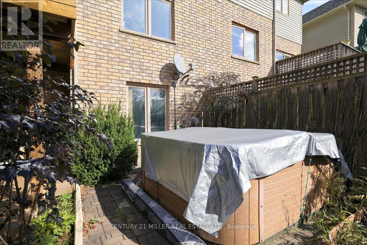 4066 Medland Drive, Burlington, ON photo 39