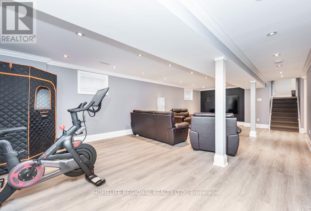 3103 Mccarthy Court, Mississauga, ON photo 32