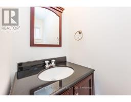 3103 Mccarthy Court, Mississauga, ON L4Y3Z3 Photo 24