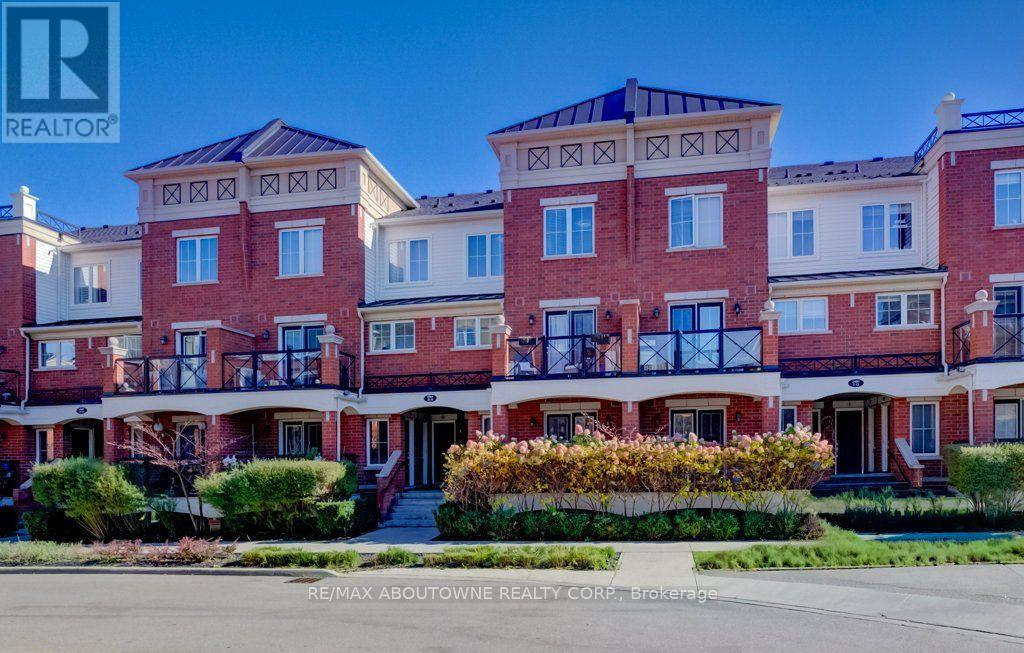 14- 2480 Post Road, Oakville, ON