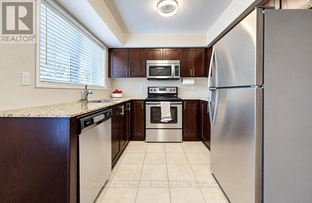 14- 2480 Post Road, Oakville, ON photo 4