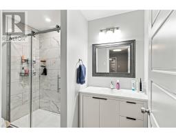 15 Kemble Avenue thumbnail 12