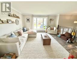 31 Southcott Drive thumbnail 13
