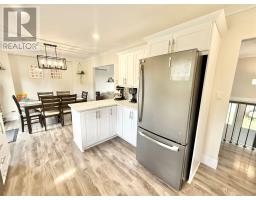 31 Southcott Drive thumbnail 21
