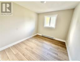 31 Southcott Drive thumbnail 28