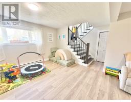 31 Southcott Drive thumbnail 30
