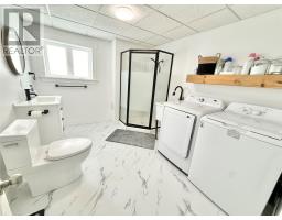 31 Southcott Drive thumbnail 36