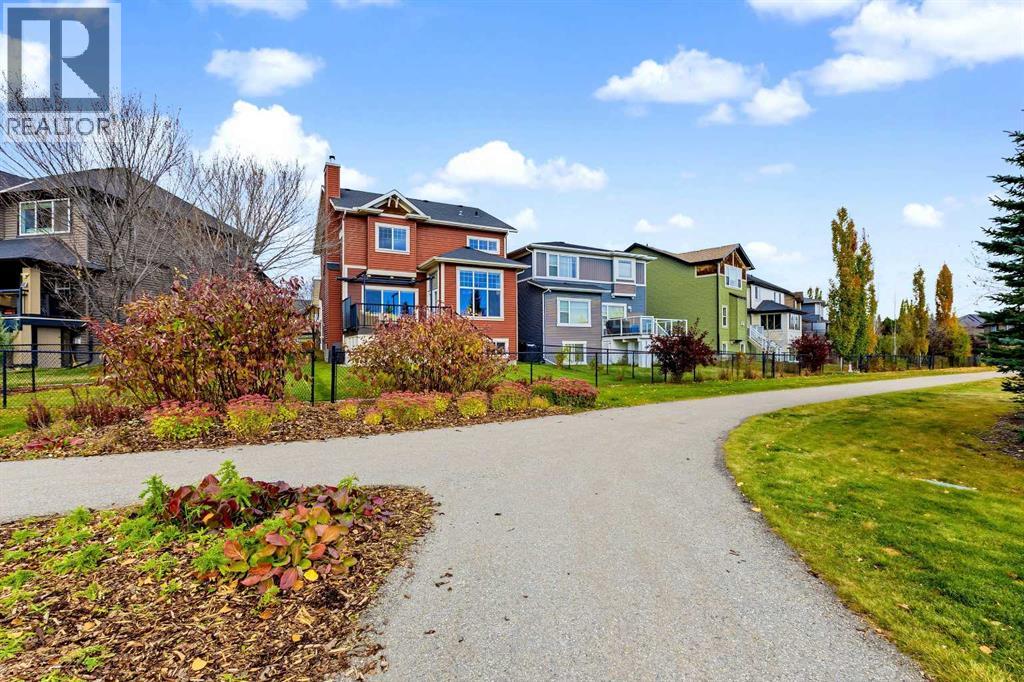 Photo of GREENSPACE & PATHWAY