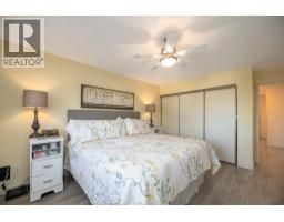 187 Warren Avenue Unit# 304, Penticton, BC V2A3N1 Photo 16