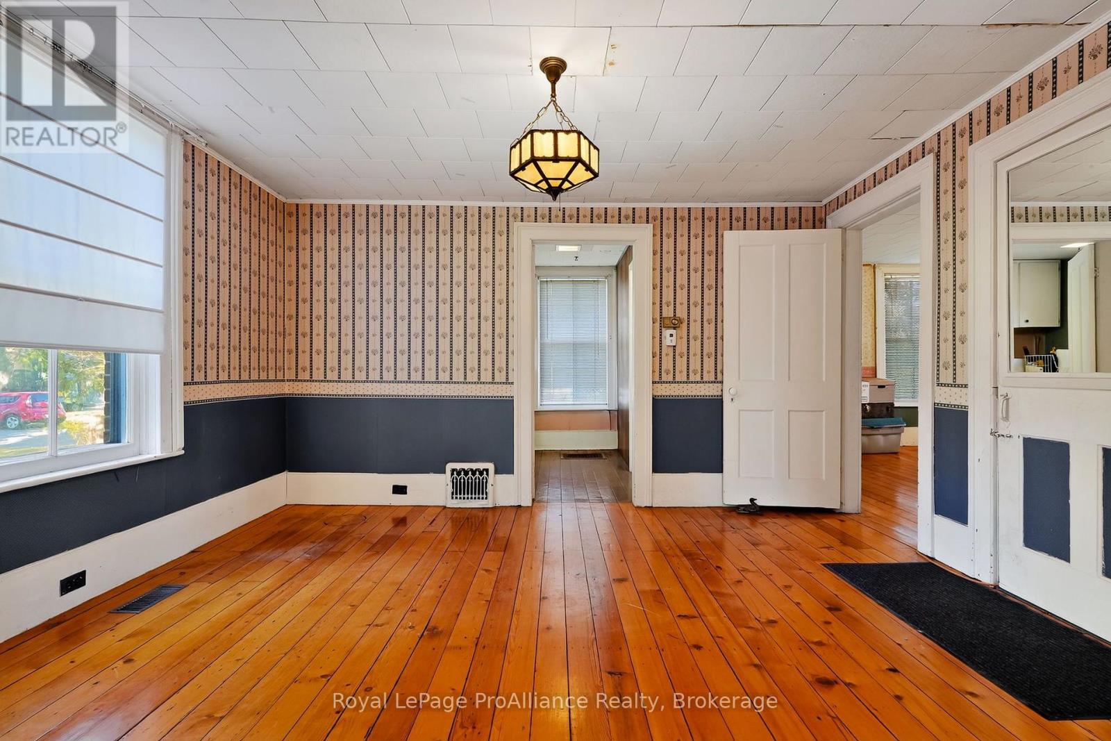 1167 Division Street, Cobourg, ON photo 13