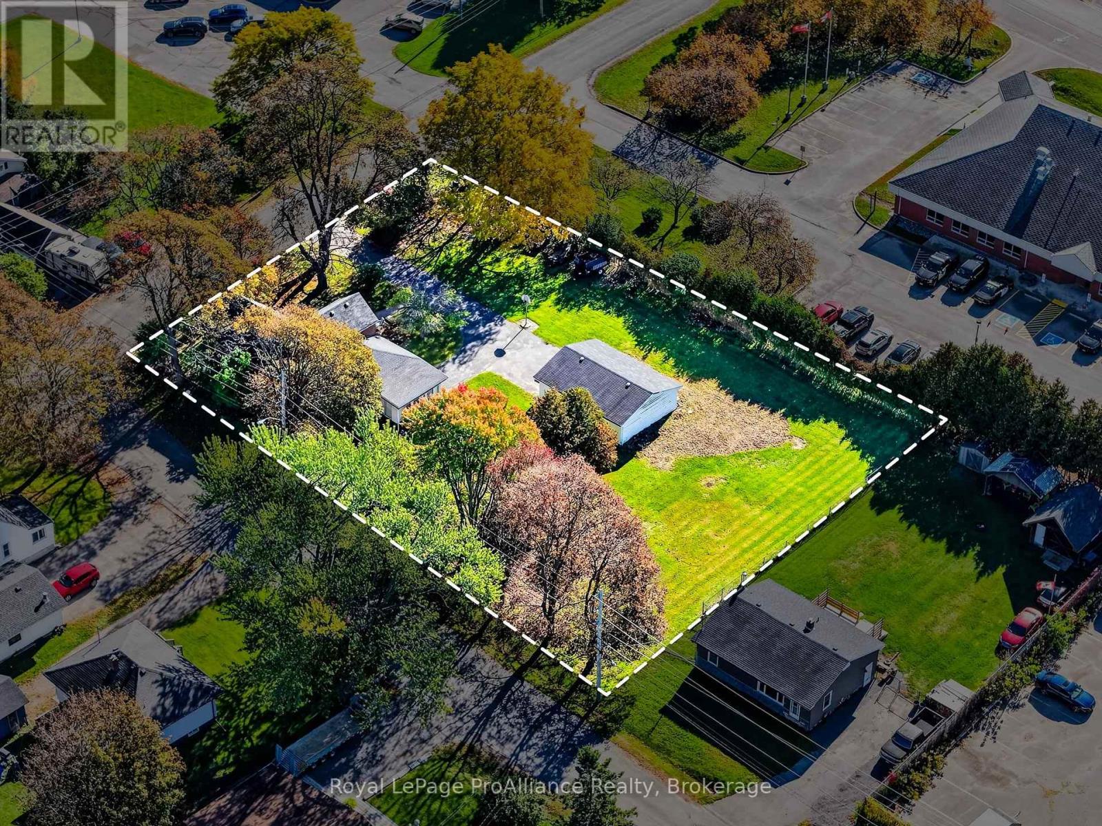 1167 Division Street, Cobourg, ON photo 33