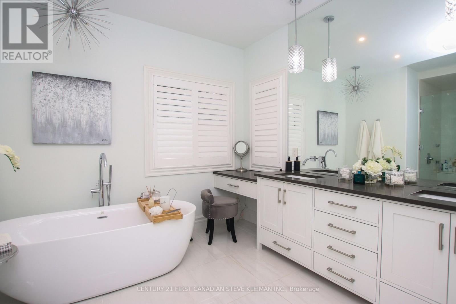 5 bedroom Single Family interior view, 3652 Homewood Lane, London South (South V), Ontario