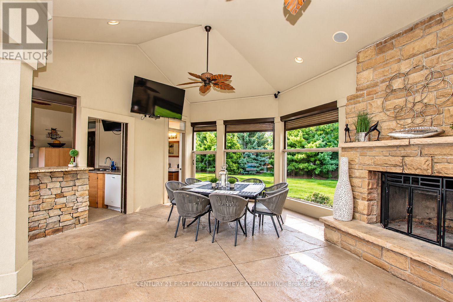 5 bedroom Single Family interior view, 3652 Homewood Lane, London South (South V), Ontario