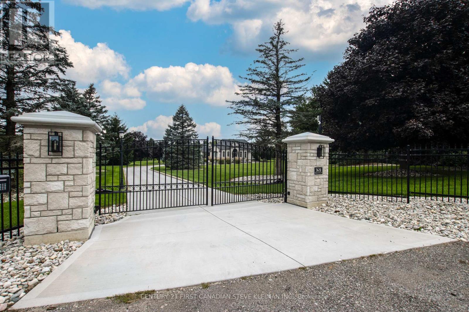 5 bedroom Single Family interior view, 3652 Homewood Lane, London South (South V), Ontario