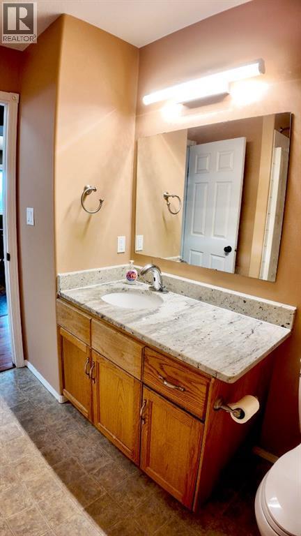 808 10 Street, Fox Creek — photo 18